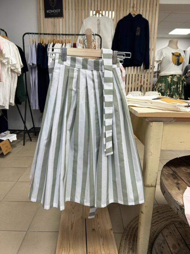 Zavinovací sukně - Šalvějově zelený pruh